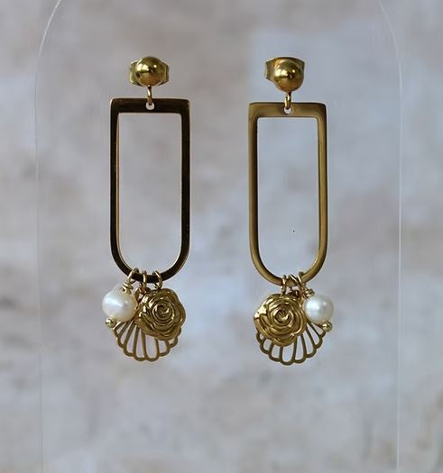 Ball Studs - Love Charm Cluster