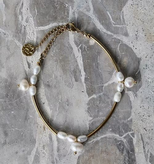 Sylvia Freshwater Pearl Bracelet