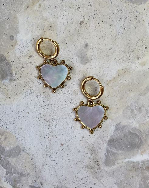 Huggies - Lola - Mother Of Pearl