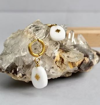 Huggies - White Quartz Stars