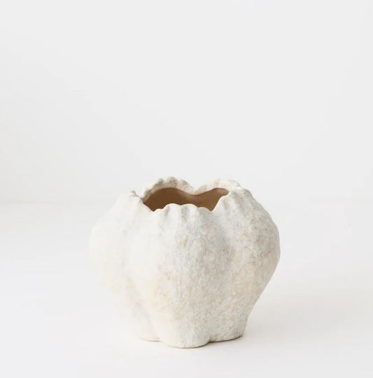 Nagio Vase - Eggshell