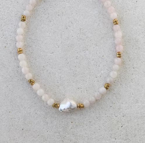 Pink Pearl Beaded Necklace